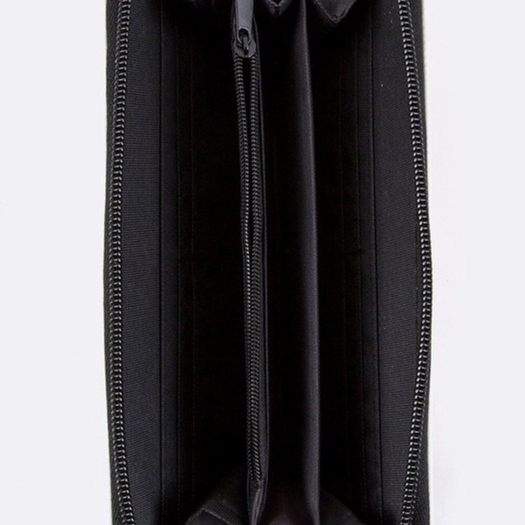 ✨Gorgeous Mandala Wallet ✨ - Picture 3 of 3